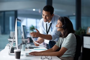 shot-of-a-young-man-and-woman-using-a-computer-whi-2023-11-27-04-54-33-utc